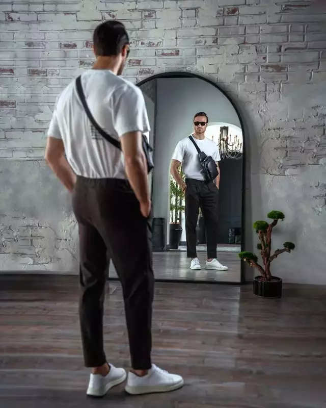 نمونه کار از محمدرضا روشن