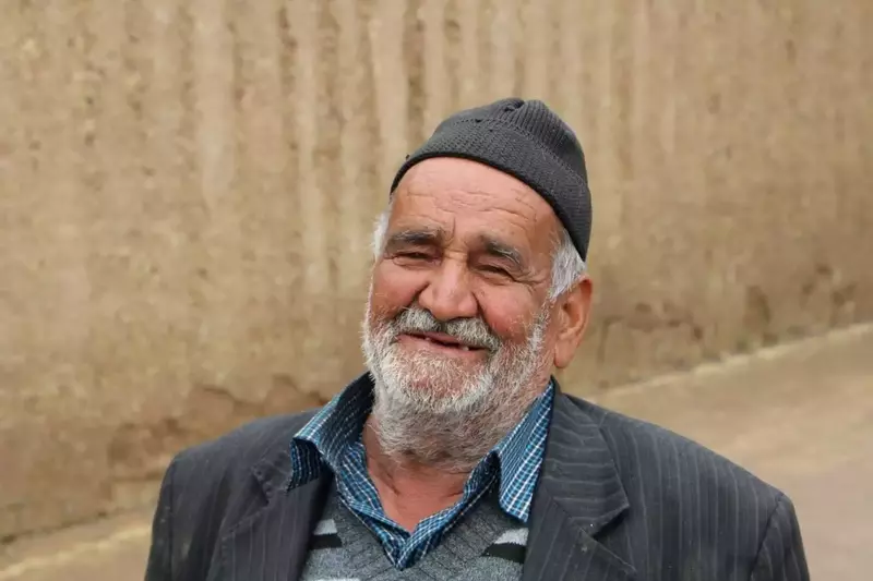 عکاسی چهره - پروفایل از زهرا نیکوبنیادراد