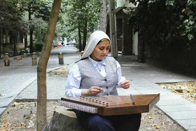 عکاسی غیره از زهرا نیکوبنیادراد
