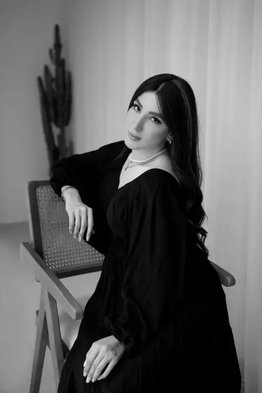 عکاسی چهره - پروفایل از بهنوش نوروزی لرکی