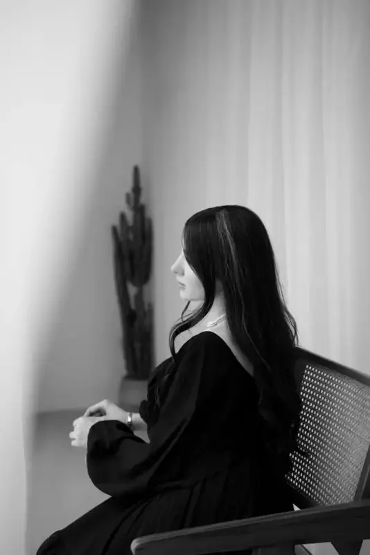 عکاسی چهره - پروفایل از بهنوش نوروزی لرکی