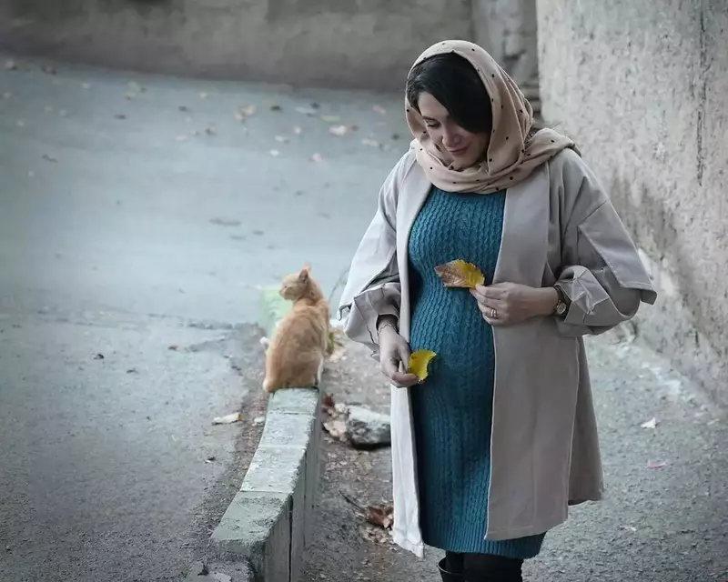 عکاسی بارداری از فاطمه بزم بر