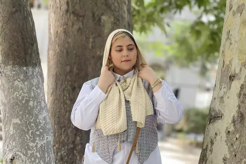 نمونه کار از زهرا نیکوبنیادراد