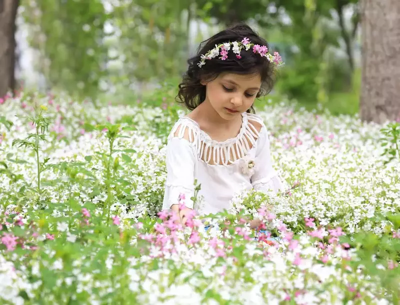 نمونه کار از زهره شیری