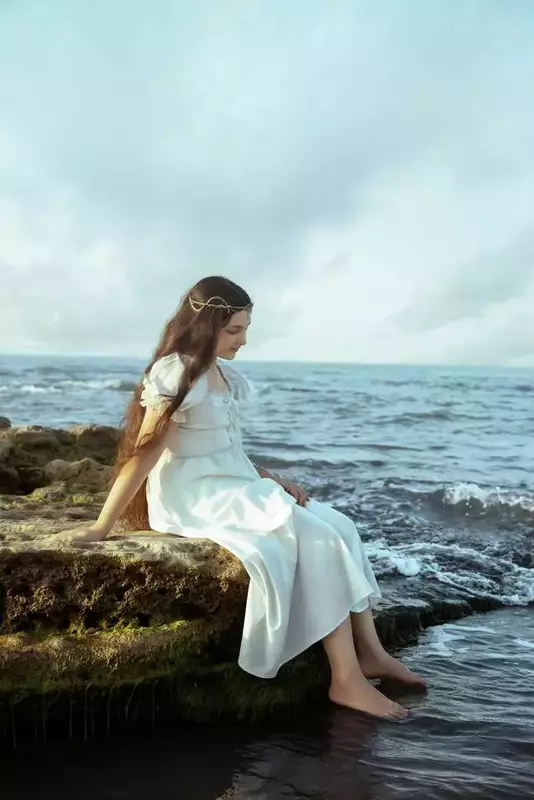 نمونه کار از زهره شیری