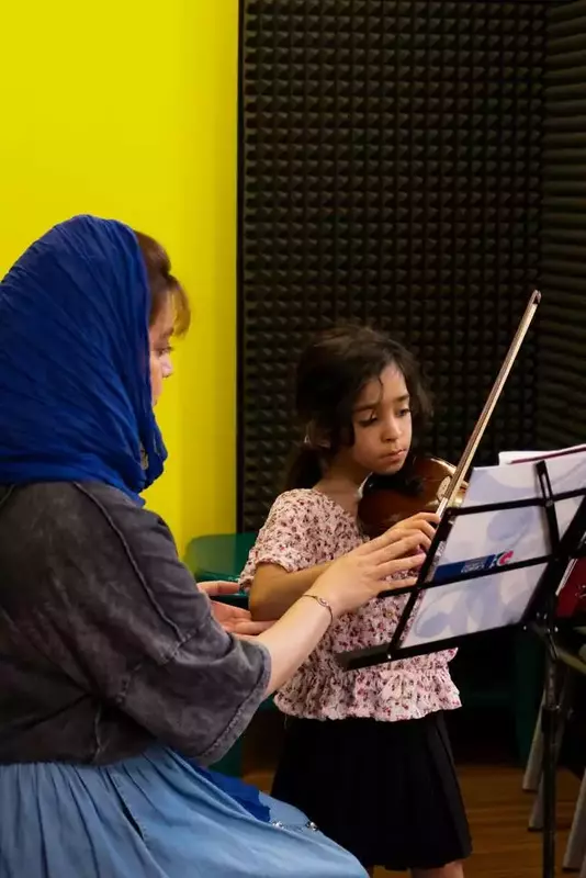 نمونه کار از زهرا امیربیک
