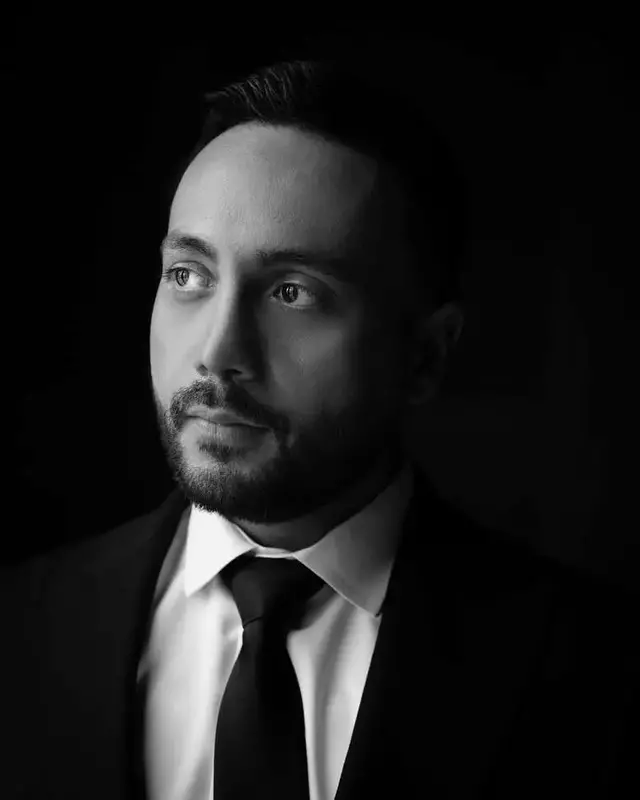 روتوش عکس از تابان  قهرمانی