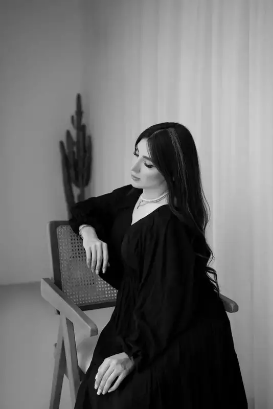 روتوش عکس از بهنوش نوروزی لرکی