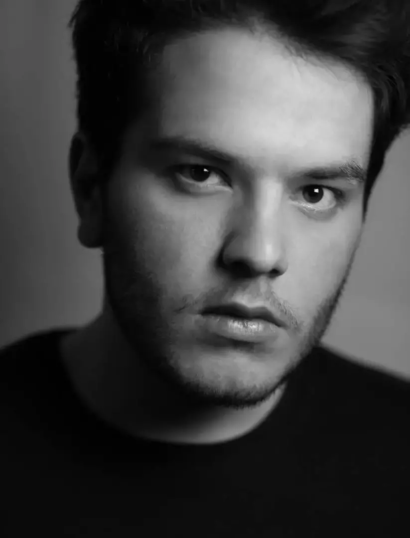 نمونه کار از امیررضا استواری