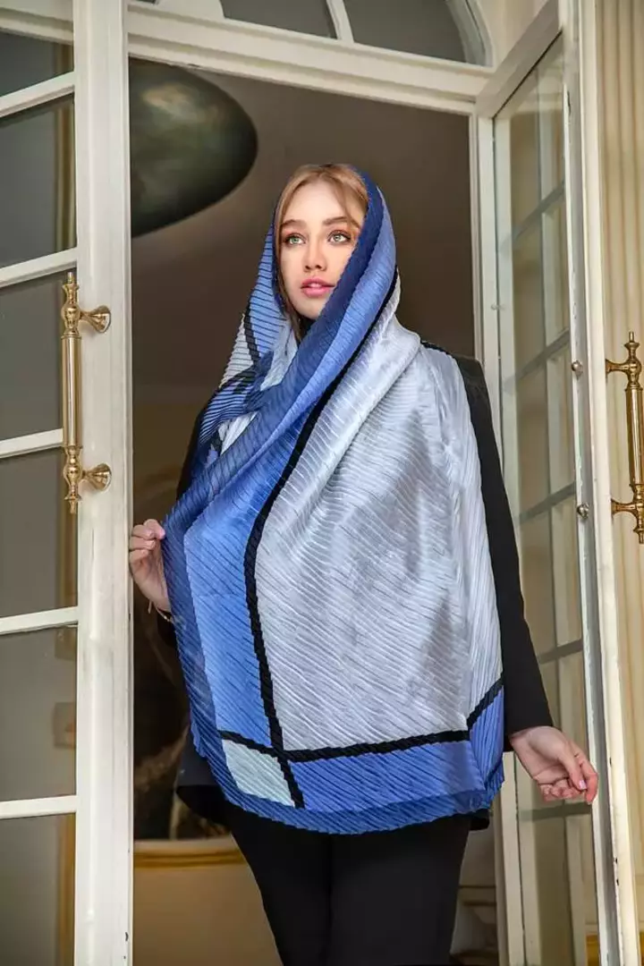 نمونه کار عکاسی مدلینگ ، پوشاک و لباس توسط علیپور حیدری که در تاریخ 1399-01-10 ** یک‌شنبه  **  ساعت 03:48AM بارگذاری شده است.