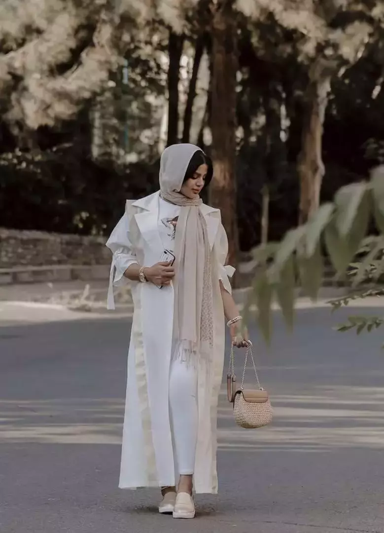 نمونه کار عکاسی مدلینگ ، پوشاک و لباس توسط اقبال زاده که در تاریخ 1399-04-13 ** جمعه  **  ساعت 05:38PM بارگذاری شده است.