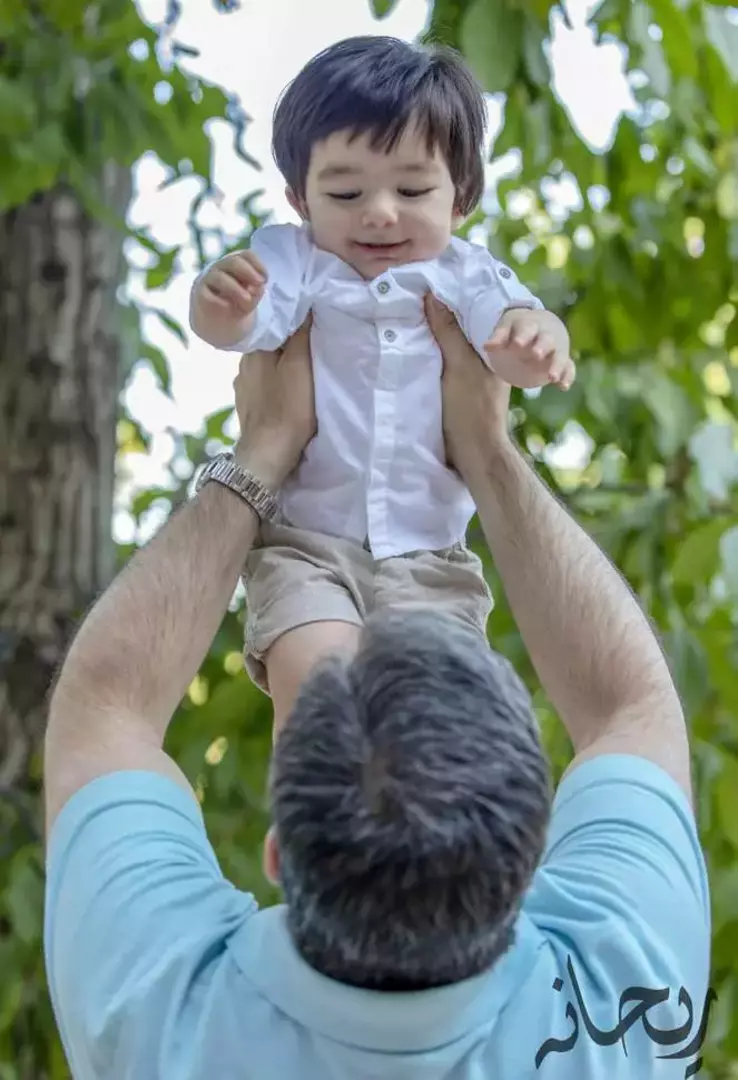 عکاسی خانوادگی از ریحانه, عسگری