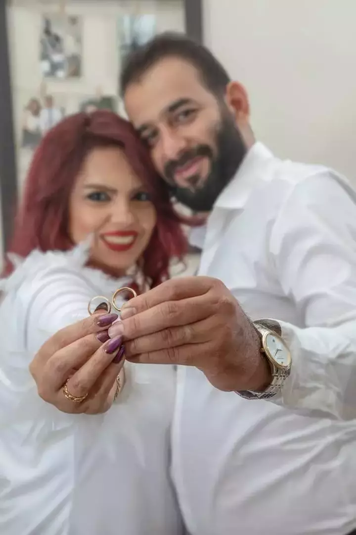 عکاسی زوج از ریحانه, عسگری
