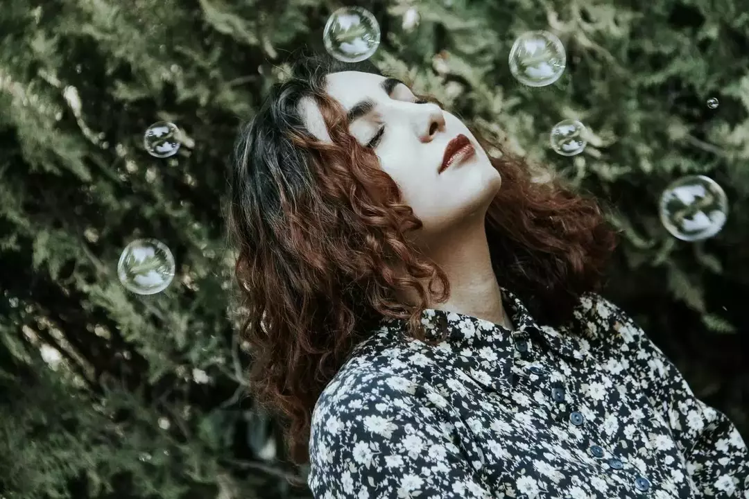 نمونه کار از نیلوفر رمضانی