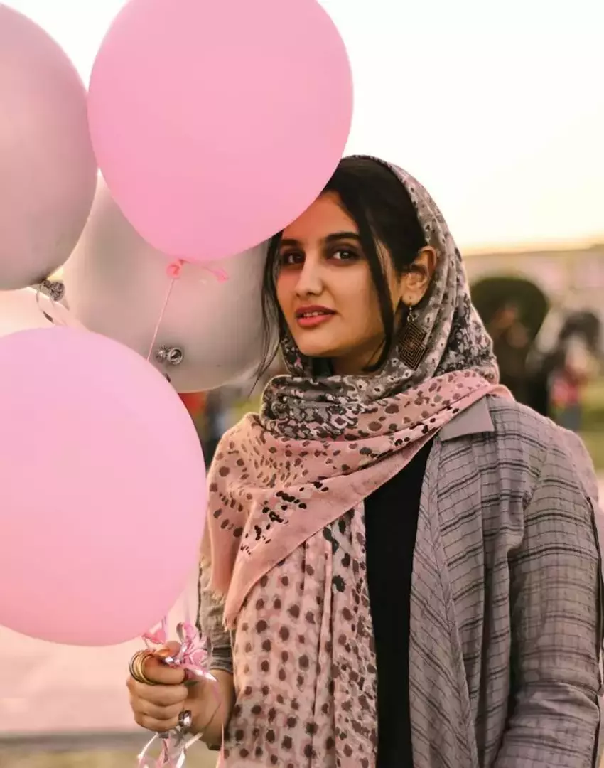 نمونه کار عکاسی پرنیا صراف زاده 