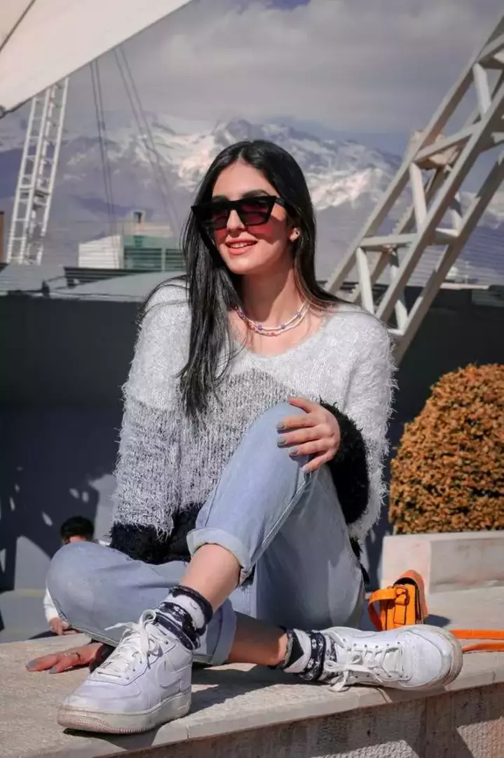 نمونه کار از سروناز گودرزی