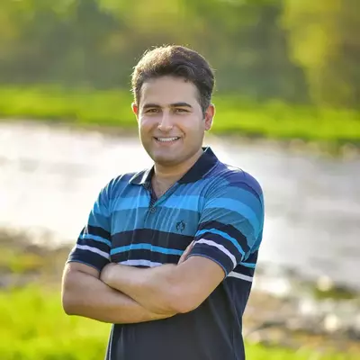 عکس پروفایل آقای جوادی