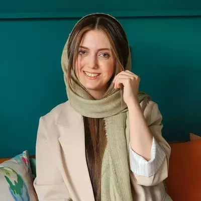 عکس پروفایل خانم میرسلامی