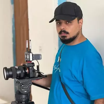 عکس پروفایل آقای امیری نائینی