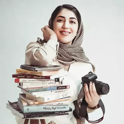 عکس پروفایل خانم سعادت فر