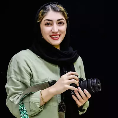 خانم سعادت فر - عکاس شهر جدید پرند
