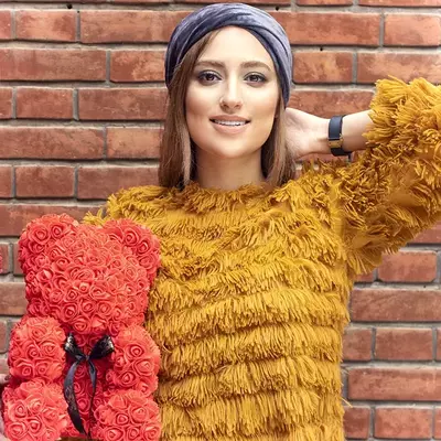 عکس پروفایل خانم زکی زاده