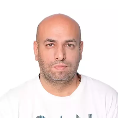 عکس پروفایل آقای کاظمی 