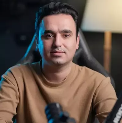 عکس پروفایل آقای هوشیار