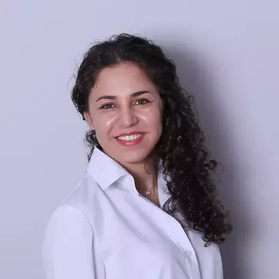 عکس پروفایل خانم وطن خواه