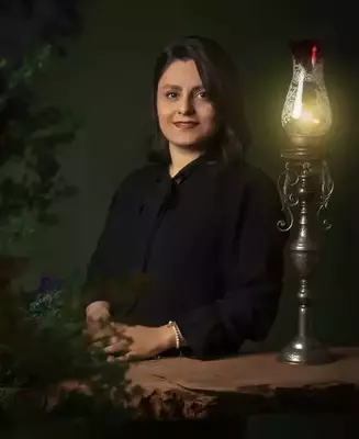 عکس پروفایل خانم نکویی