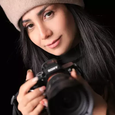 عکس پروفایل خانم مرادی