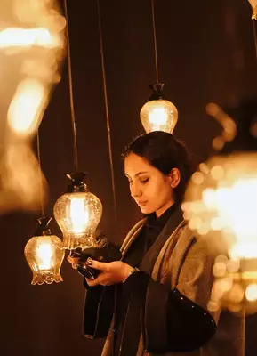 عکس پروفایل خانم سمیعی