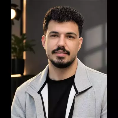 عکس پروفایل آقای آزادی