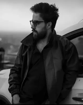 عکس پروفایل آقای زارعی