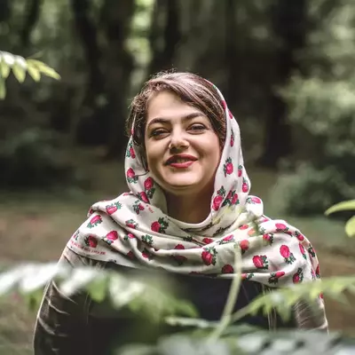 عکس پروفایل نیلوفر کاوسی
