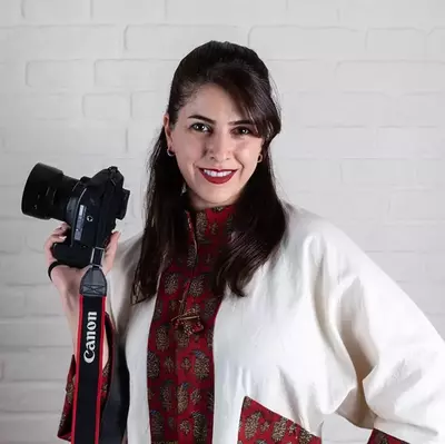 عکس پروفایل خانم همتی