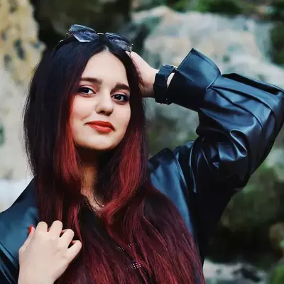 خانم الیاسی - عکاس اندیشه
