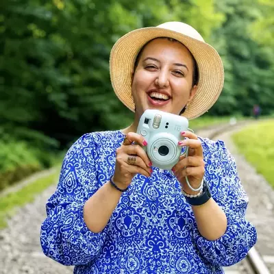 عکس پروفایل خانم خوشرفتار