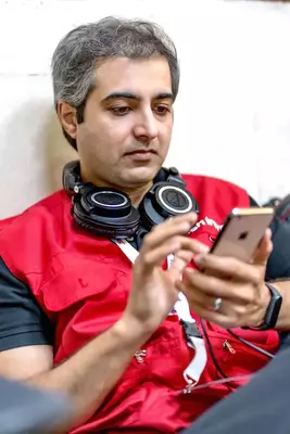 عکس پروفایل آقای بزرگمهر