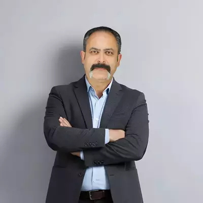 عکس پروفایل آقای اردلان یکتا