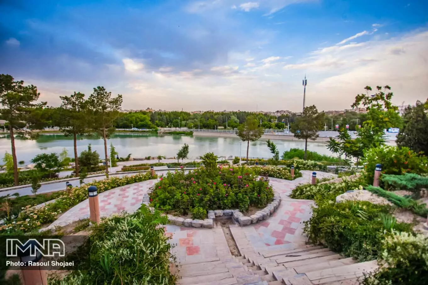 عکس پارک آبشار