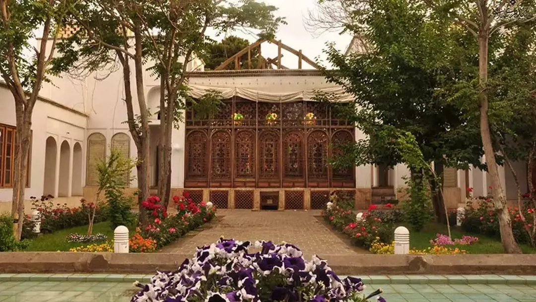 خانه مشروطه