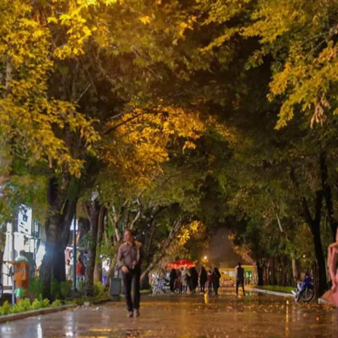 خیابان چهارباغ عباسی