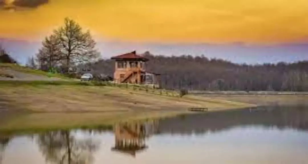  دریاچه سقالکسار