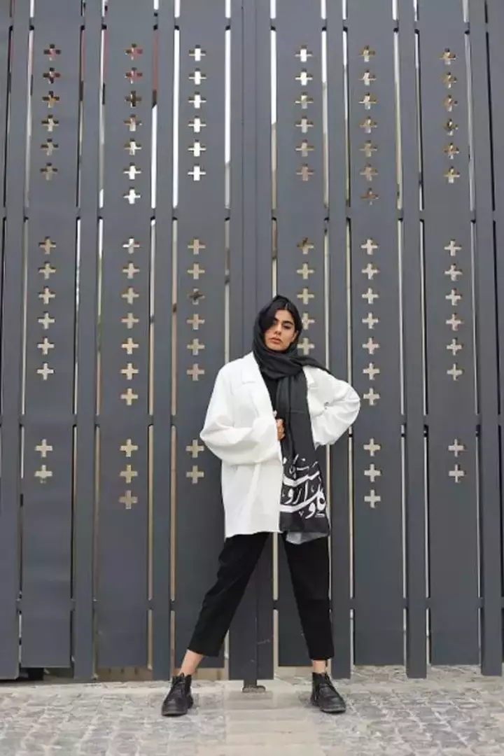 خیابان ایران زمین