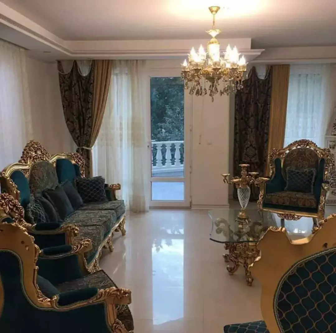 باغ عمارت امپریال