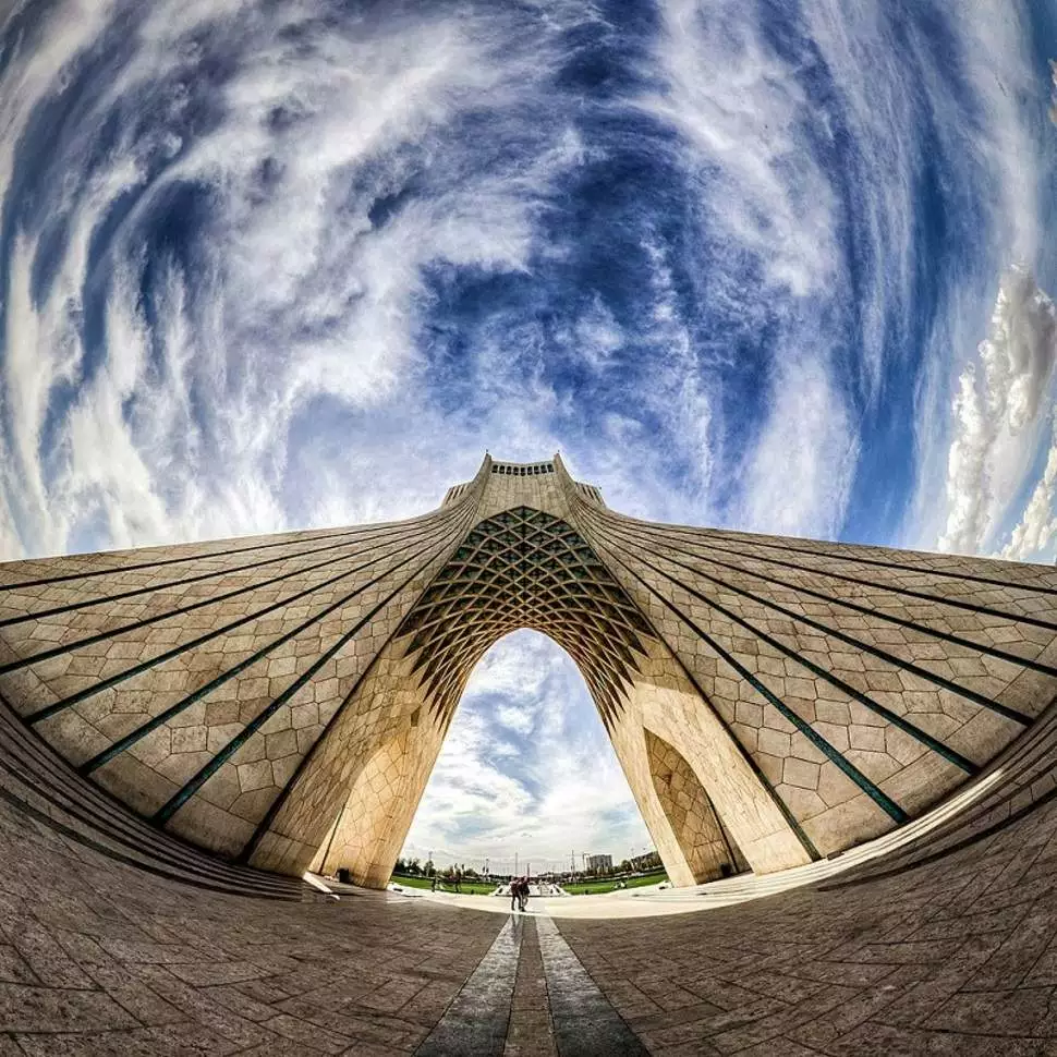 عکس میدان آزادی
