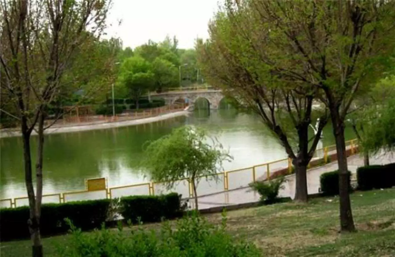 عکس پارک بعثت