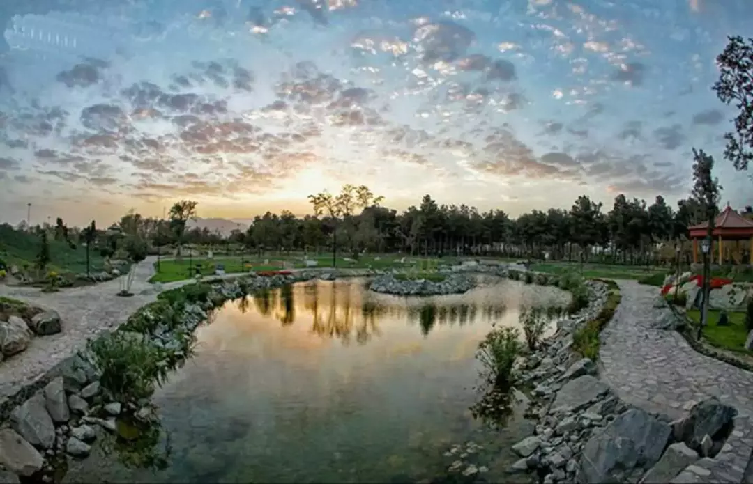 بوستان گل ها مشهد