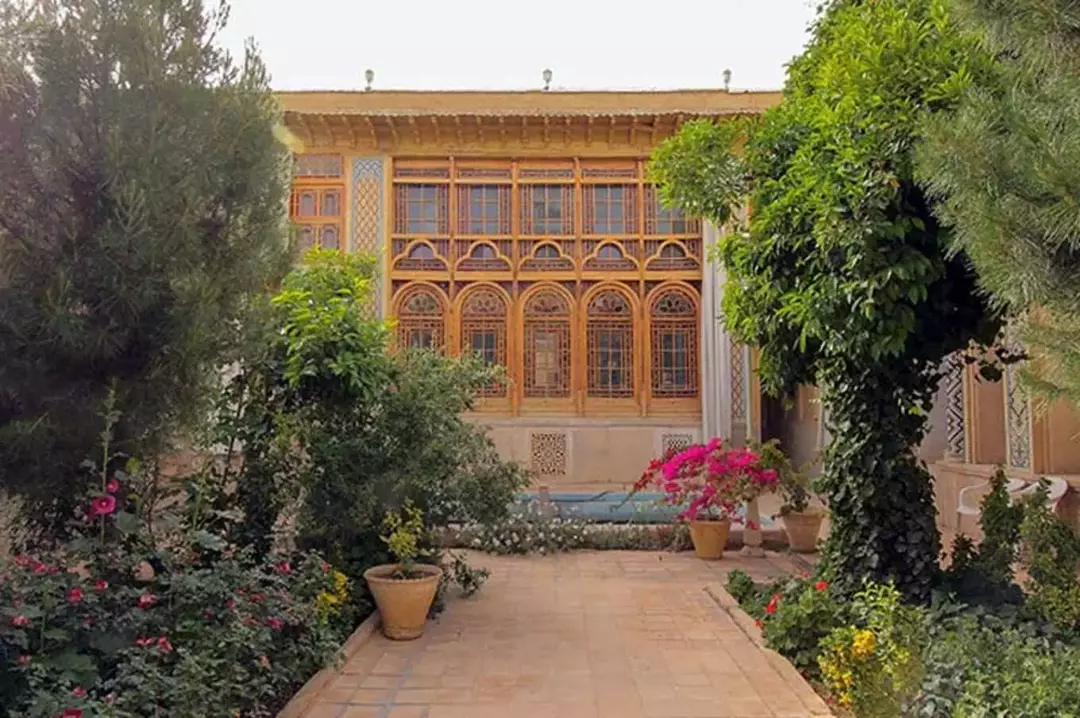 خانه فروغ‌ الملک